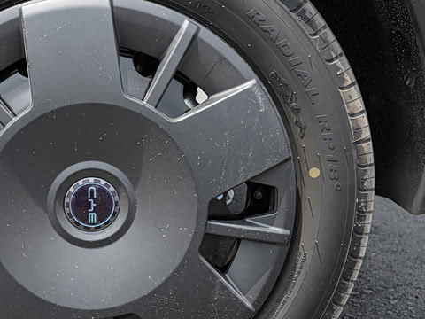 2025�� �Ǽݰ� 305km ������