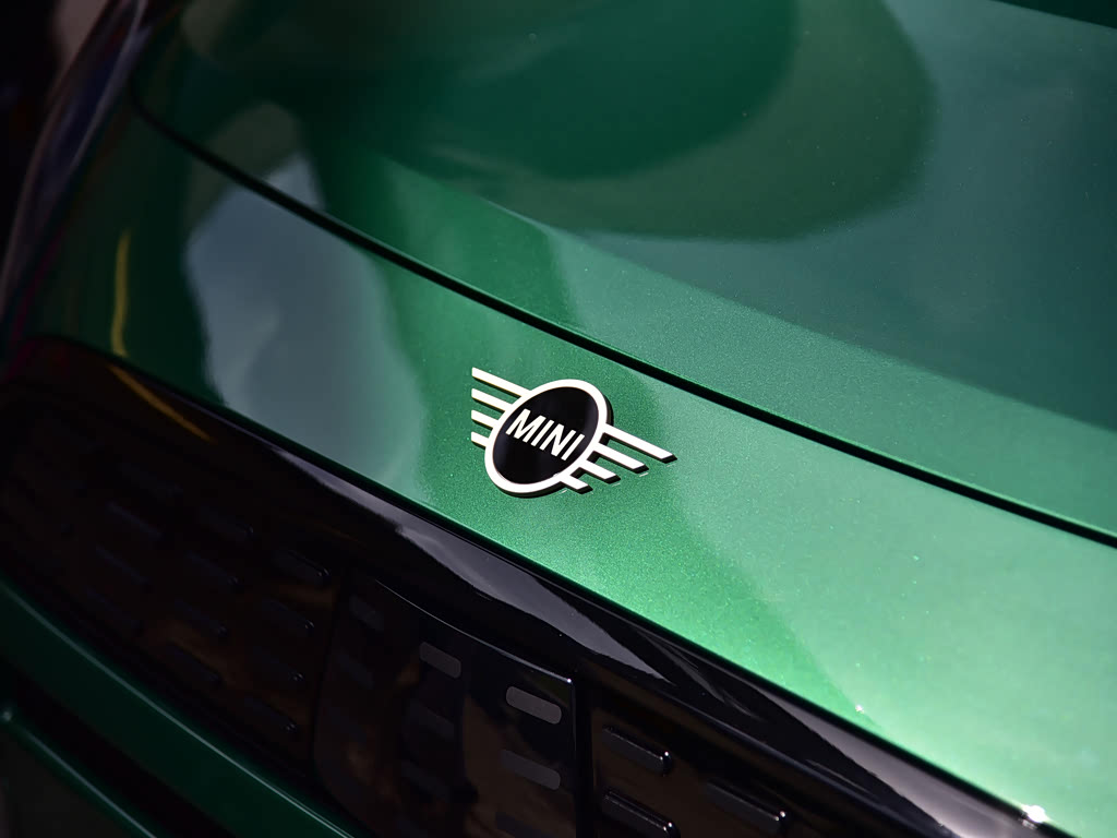 Mini Countryman III, Внедорожник 5 дв.: фото поколения