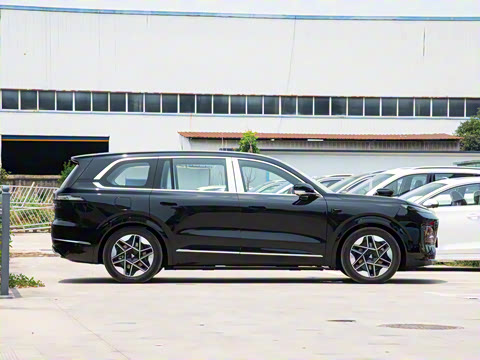 2025�� ����Ultra