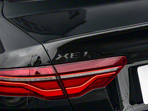 2025�� 2.0T 250PS R-DYNAMIC 90�����ذ�