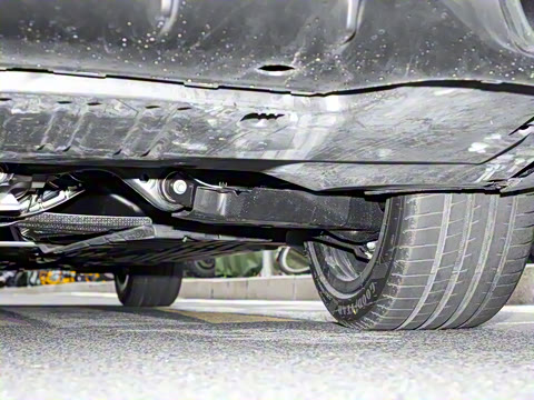 2023�� �Ŀ� C 260 L �˶���