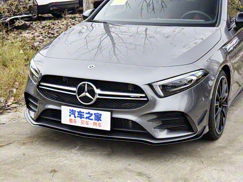 2022�� AMG A 35 4MATIC