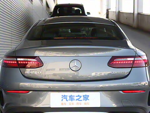 2023�� �Ŀ� E 260 ���ܳ�