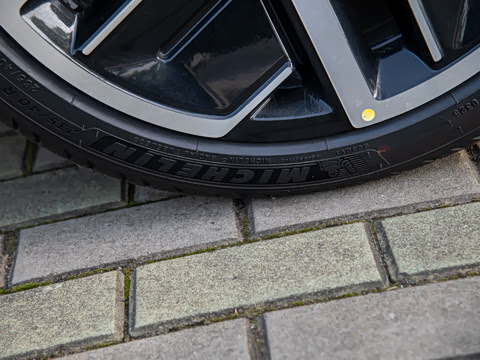 2025�� 502 ������ Max