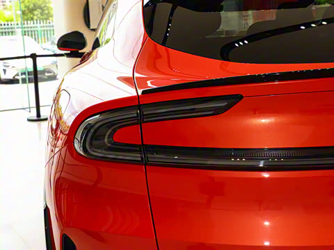 2025�� ������������������Max��