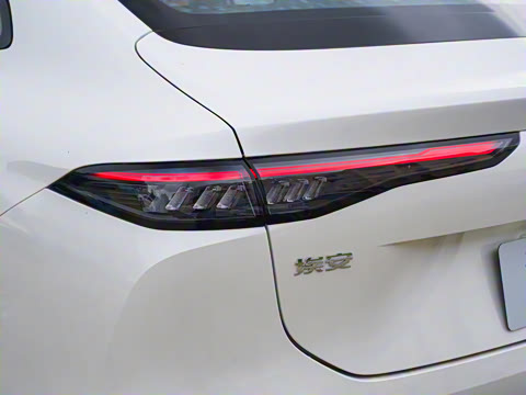 2025�� 650 ������