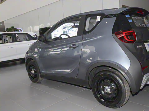 2025�� 251km ϲ���� 25.05kWh