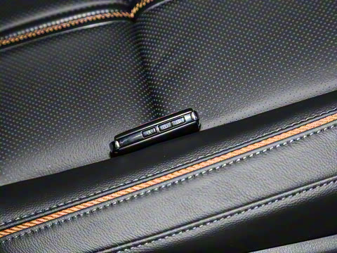 2023�� 2.0L ���а�