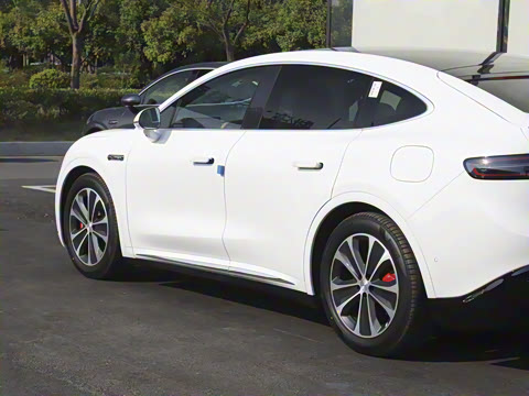 2025�� ���� 331km Ultra