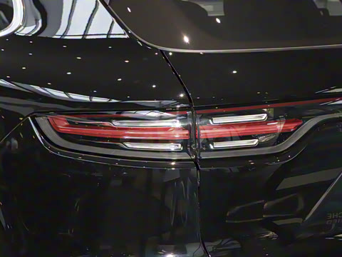 2023�� Cayenne S 2.9T