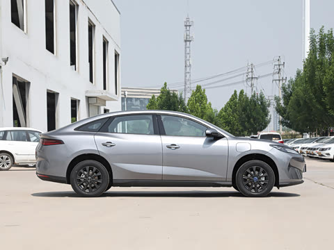 2025�� 520���а�