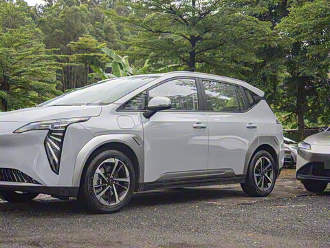 2025�� Plus 510 ������