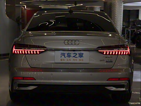 2025�� �Ŀ� 55 TFSI quattro �콢������