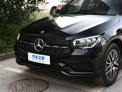 2023�� �Ŀ� GLC 260 4MATIC ����SUV