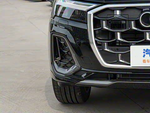 2025�� 45 TFSI quattro S line�˶���