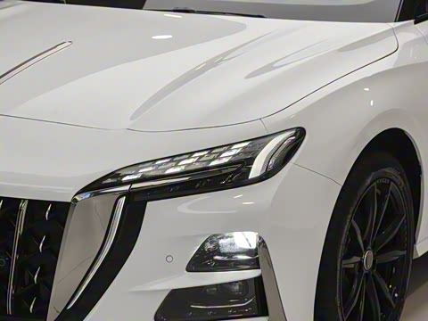 2025�� 2.0T ���а�