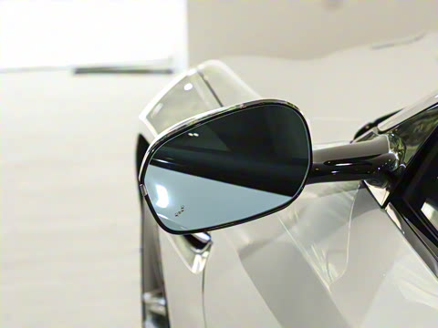 2025�� 4.0T V8 Coupe