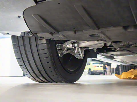 2025�� 102kWh ǩ����