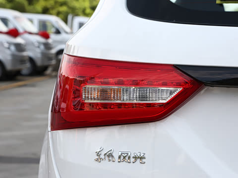 2021�� ���ǰ� 1.8L �ֶ���Ӣ��