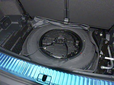 2023�� 40 TFSI quattro ������ ������װ