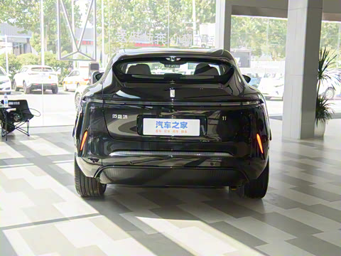 2025�� �Ŀ� Max ���̰�