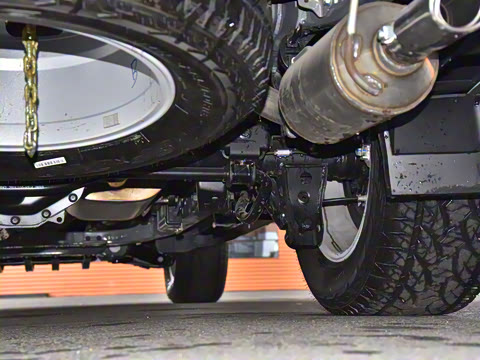 2023�� 4.6L V8 �캽��