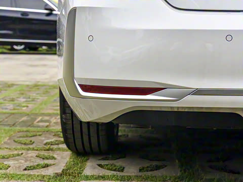 2025�� 525Li ������װ