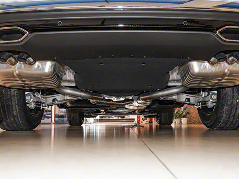 2023�� 3.0T V6 ��������Ѳ���� ����