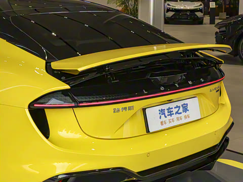 2025�� 600 ������