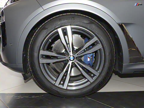 2024�� xDrive40i ������M�˶���װ