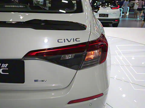 2023�� 2.0L e:HEV ���ٰ�