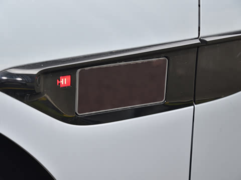 2025�� �Ŀ� Ultra���̰�