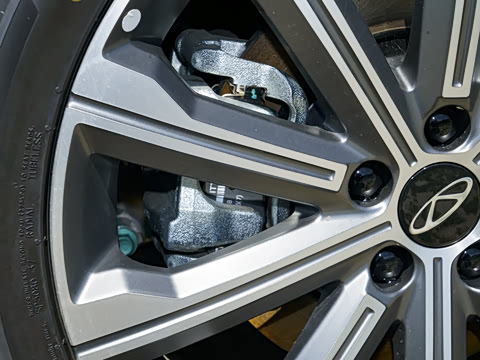 2025�� 2.0T ��������� 7��