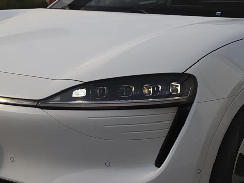 2025�� ���� 331km Ultra