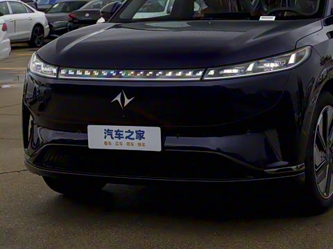 2025�� 210Ultra���Ȱ� 6��