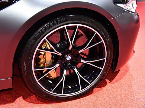 2019�� M5 ������