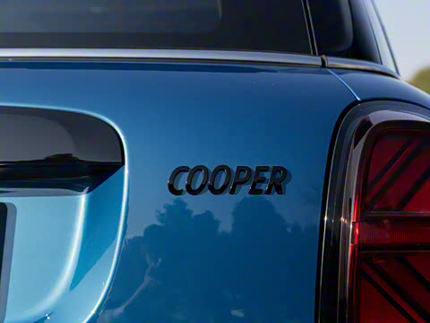 2022�� �Ŀ� 1.5T COOPER ALL4 ���ͼ�
