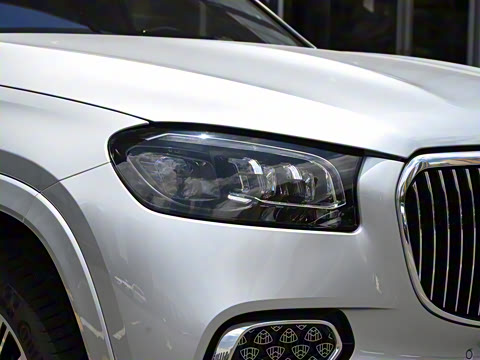 2025�� GLS 480 4MATIC