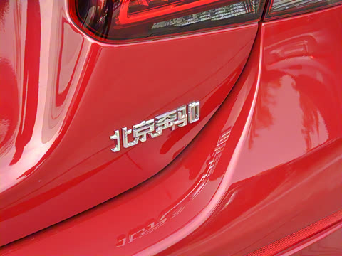 2022�� A 180 L �˶��γ�