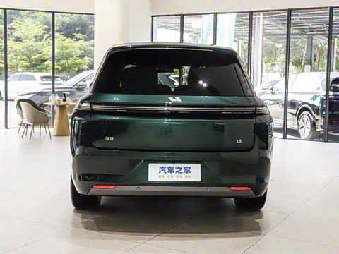 2025�� Ultra ���ܻ��°�