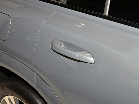 2023�� 50 TFSI quattro ������ ������װ