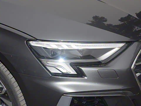 2021�� A3L Limousine 35 TFSI �����˶���