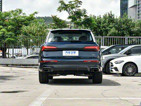 2025�� 45 TFSI quattro S line����ʿ��