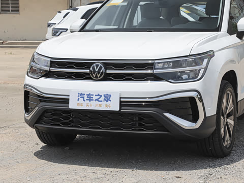 2025�� 300TSI ������°�