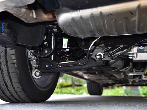 2018�� 28T ���������˶���