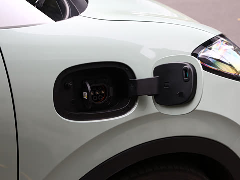 2023�� 410km ��Ϭ������