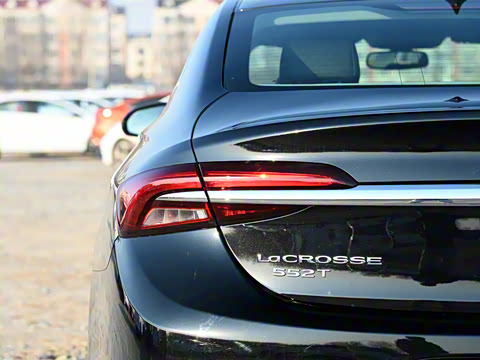 2022�� 552T ������