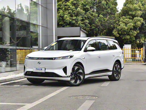 2025�� 210Ultra�Ǽݰ� 5��