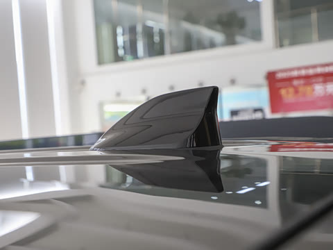 2025�� 2.0T 4WD Ultra