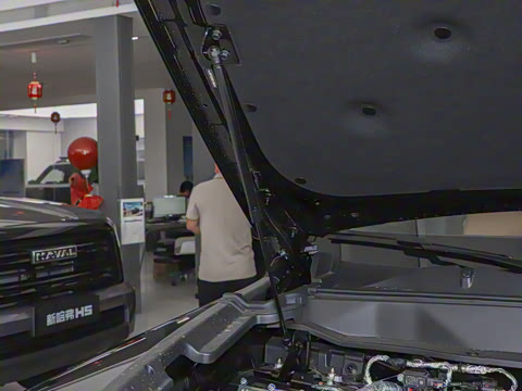 2025�� 2.0T 4WD Ultra